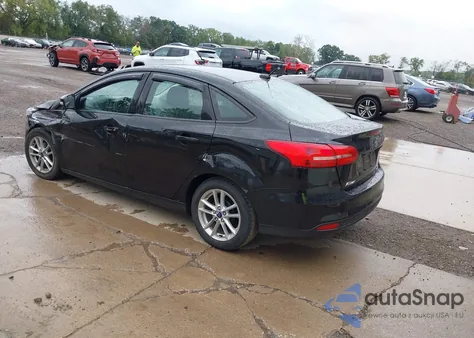 2016 Ford Focus Se z USA, uszkodzony, nr VIN 1FADP3F26GL202055